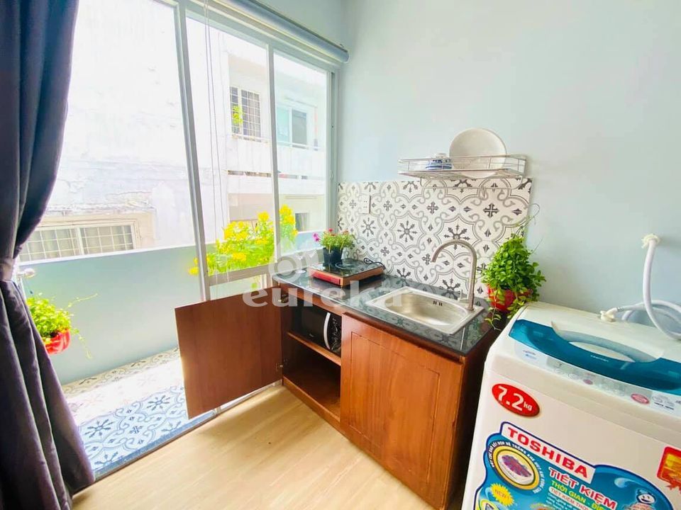 Apartment For Rent In  Nguyen Cuu Van